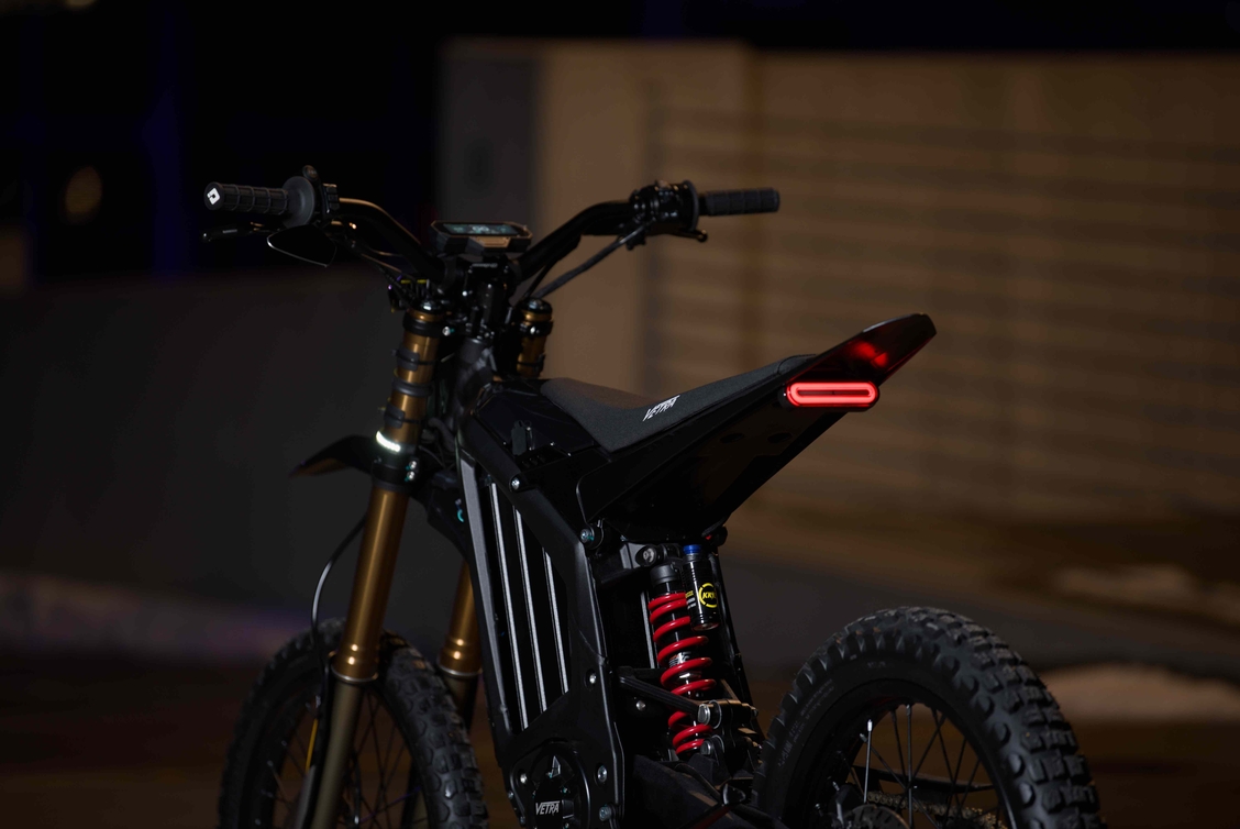 Oval Full Lighting Kit – Vetra Blazer & Arctic Leopard XE PRO S